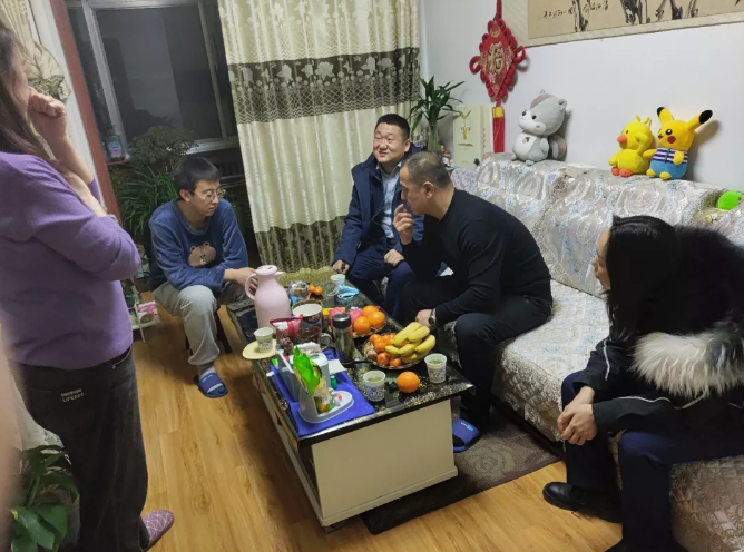 MK在线平台-MK(中国)
产业开发板块深入开展员工家访活动(图2) MK在线平台-MK(中国)
产业开发板块深入开展员工家访活动(图2)