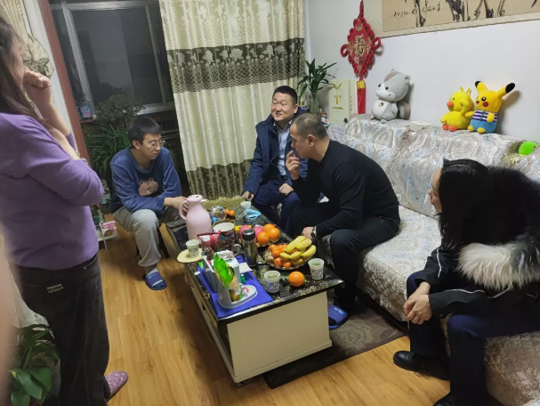 关爱员工冷暖 传递组织温情——MK在线平台-MK(中国)
组织开展员工家访活动(图2)