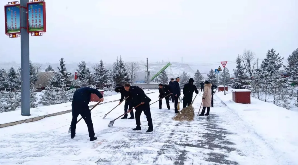 文明创建我先行——MK在线平台-MK(中国)
组织员工开展积雪清扫活动(图2)