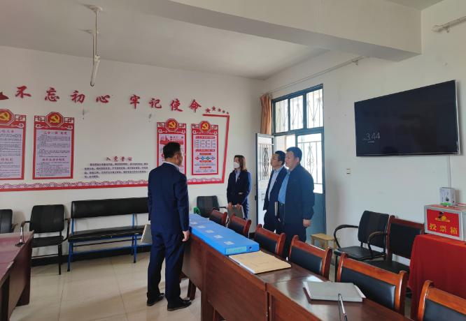 筑起安全墙 照亮乡村路——MK在线平台-MK(中国)
鼎力支持包抓共建村社文明创建工作(图9) 筑起安全墙 照亮乡村路——MK在线平台-MK(中国)
鼎力支持包抓共建村社文明创建工作(图9)