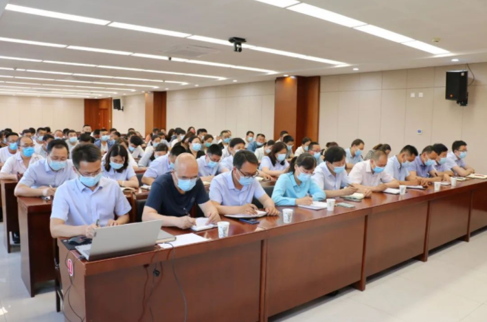 MK在线平台-MK(中国)
召开划转企业甘肃水建公司全体职工会议(图2)