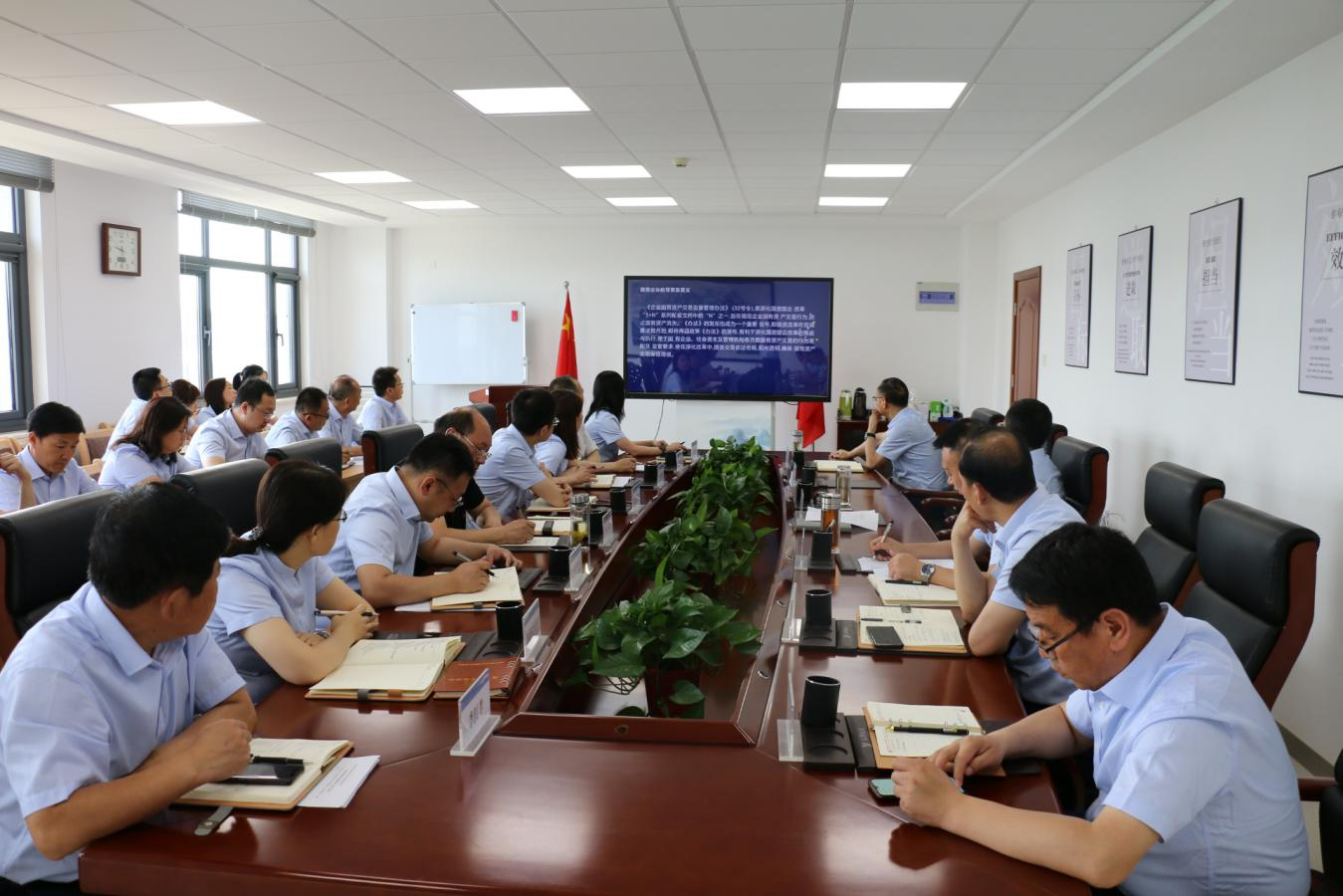 MK在线平台-MK(中国)
召开党委理论中心组集体学习研讨会议(图2) MK在线平台-MK(中国)
召开党委理论中心组集体学习研讨会议(图2)