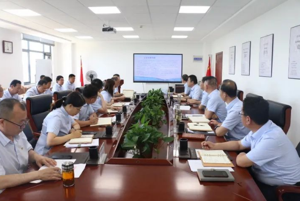 MK在线平台-MK(中国)
召开党委理论中心组集体学习会议(图2)